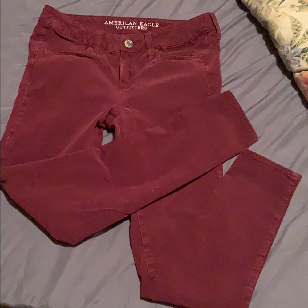 360 Stretch Maroon American Eagle Jeggings